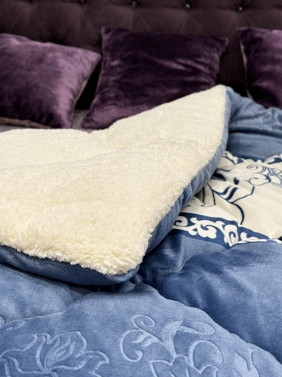 Велюрове зимове стьобане укривало на овчині/покривало-ковдра 195*215 (різні кольори), фото 1