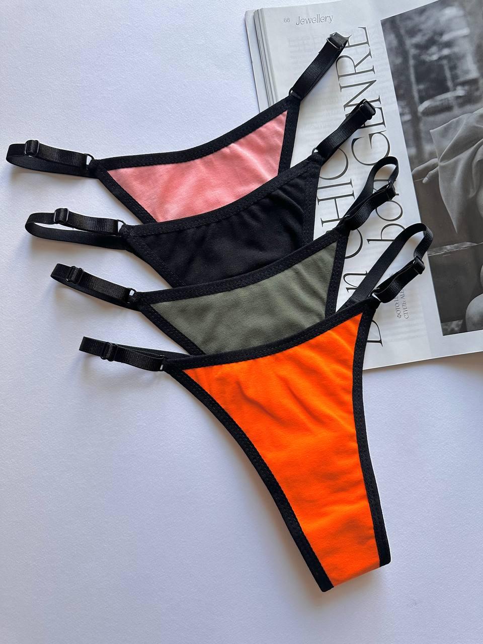 Комплект із 4 бавовняних трусиків.