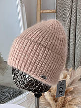 Тепла жіноча шапка Тора ангора на флісі капучино