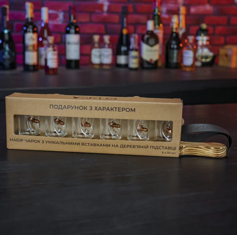 Подарунковий Набір чарок з кулею 6 шт на дерев'яні підставки., фото 1