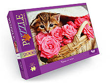 Пазлі 2000 ялинок. С.1 No5 "Кошеня в трояндах" Danko Toys