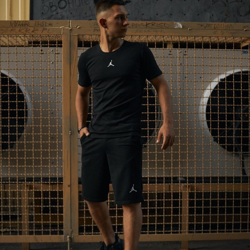Чоловічий спортивний костюм Nike Jordan літній шорти футболка комплект Найк Джордан