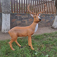 Cадова фігура Олень стоїть