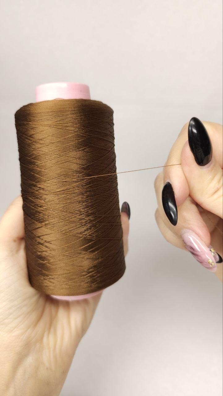 Нитки для оверлока колір "світло-коричневий 1" 5000 м 16.7 tex