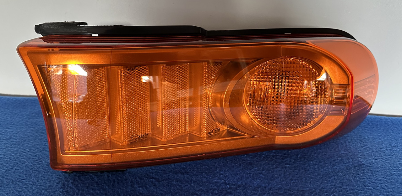 Оригінальний покажчик повороту лівий toyota fj cruiser 06-14, фото 1
