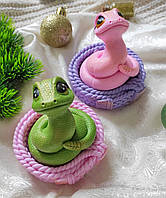 Мило ручної роботи "Змія в шарфі" 3D