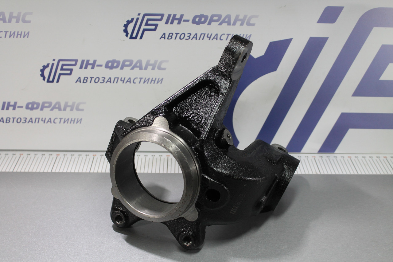 Кулак поворотний (цапфа) правий Citroen Berlingo, Peugeot Partner, 306 1996-2008рр