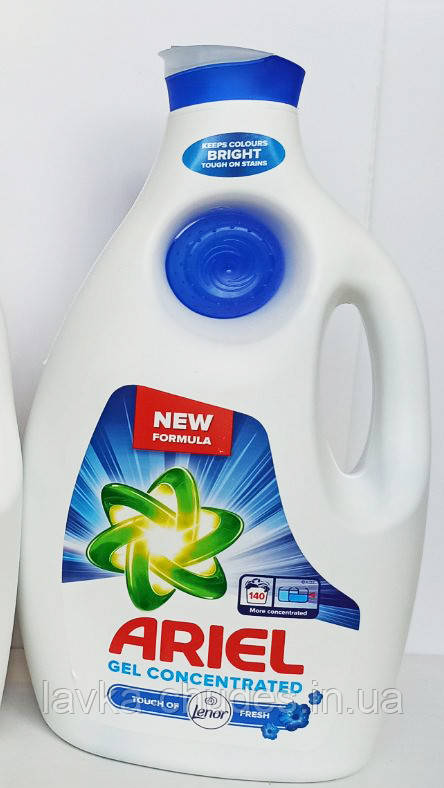 Рідкий пральний порошок Ariel + Lenor 6,3 л