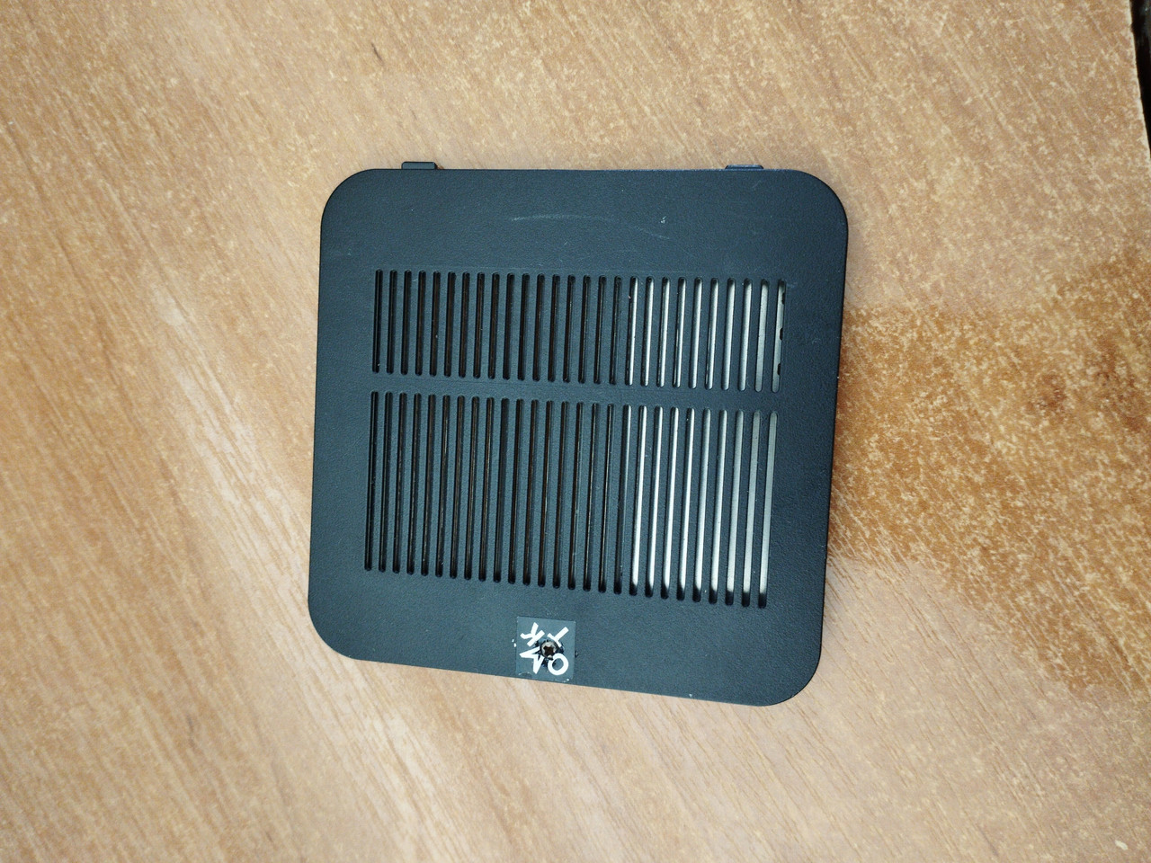 Sony VAIO VPC-F1 VPCF1 VPCF11 VPCF12 VPCF13 PCG-81212M Корпус E (Сервісний люк до RAM) б/в