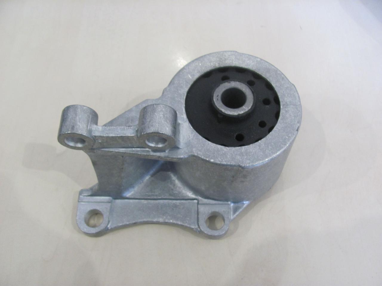 Подушка опора КПП Volkswagen T4 | 90-96 | JP GROUP 1132402800