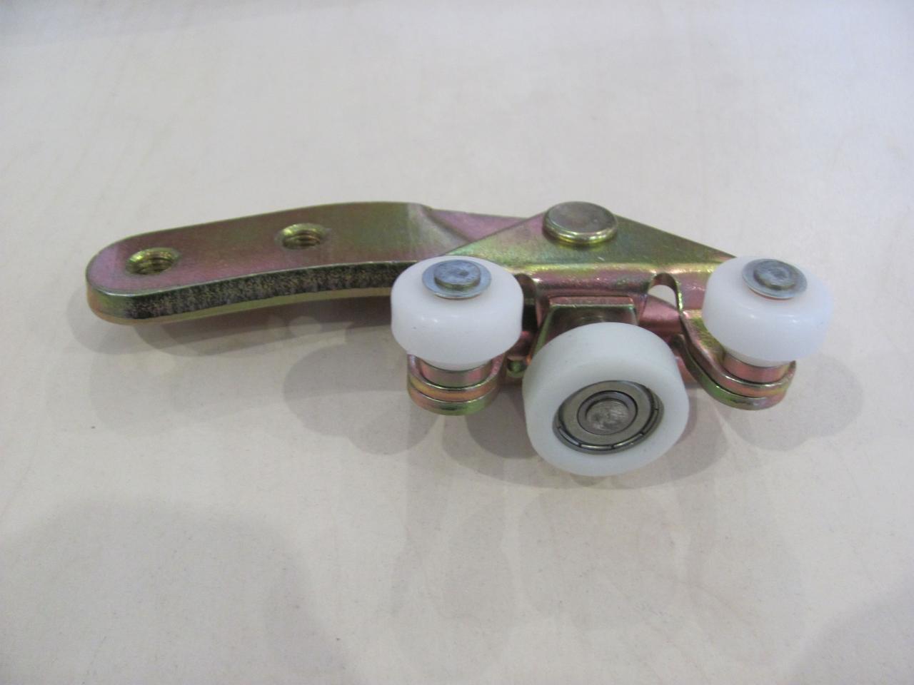 Нижній ролик правої розсувної двері Volkswagen T4 | 91-95 | GOODREM RM8040, фото 1