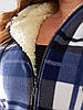 Жіноча тепла флісова кофта-куртка в клітинку з підкладом овчини, батал великі розміри, фото 8