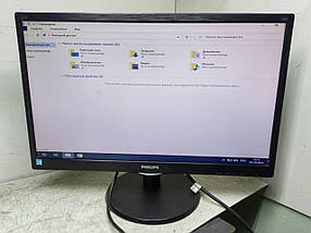 Б/в Монітор Б-клас Philips 223V5L | 22" (1920x1080) TN | VGA | VESA 100x100 | Кабелі в комплекті