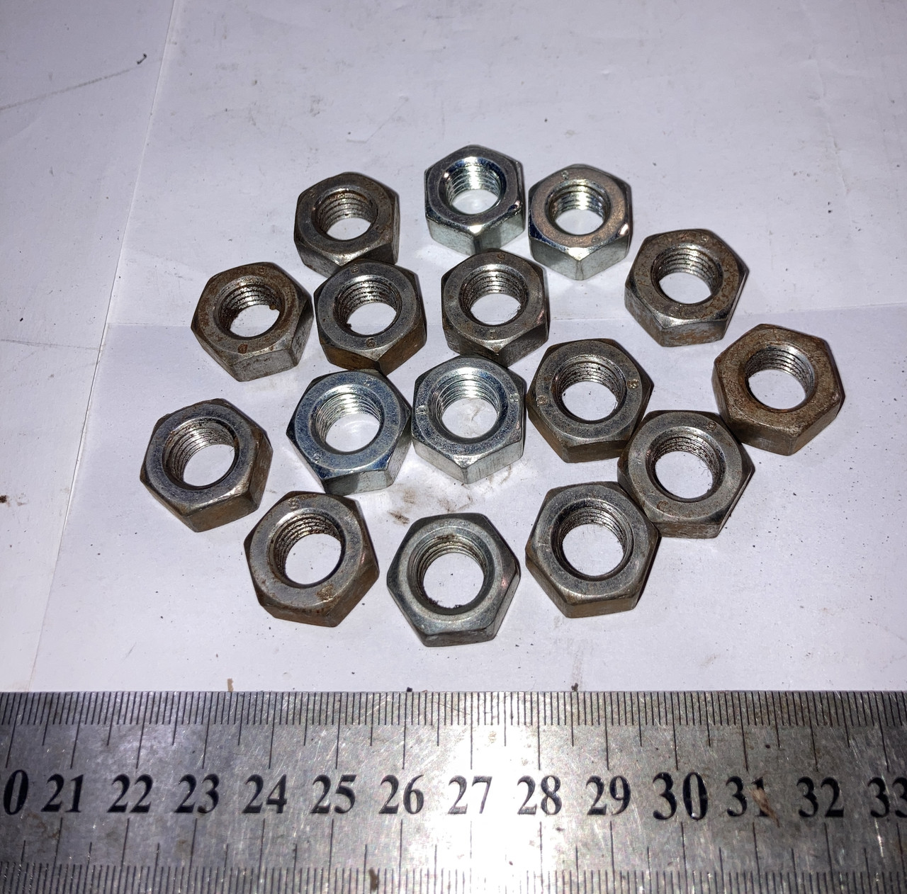 Гайка багатоцільова звичайна М12 шаг 1.5 під ключ 19мм