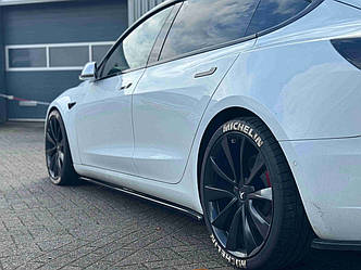 Пороги Tesla Model 3 елерон спліттер тюнінг
