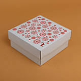 Коробка на Новий рік для Подарунків "Сніжинки" 150*150*70 мм, фото 2