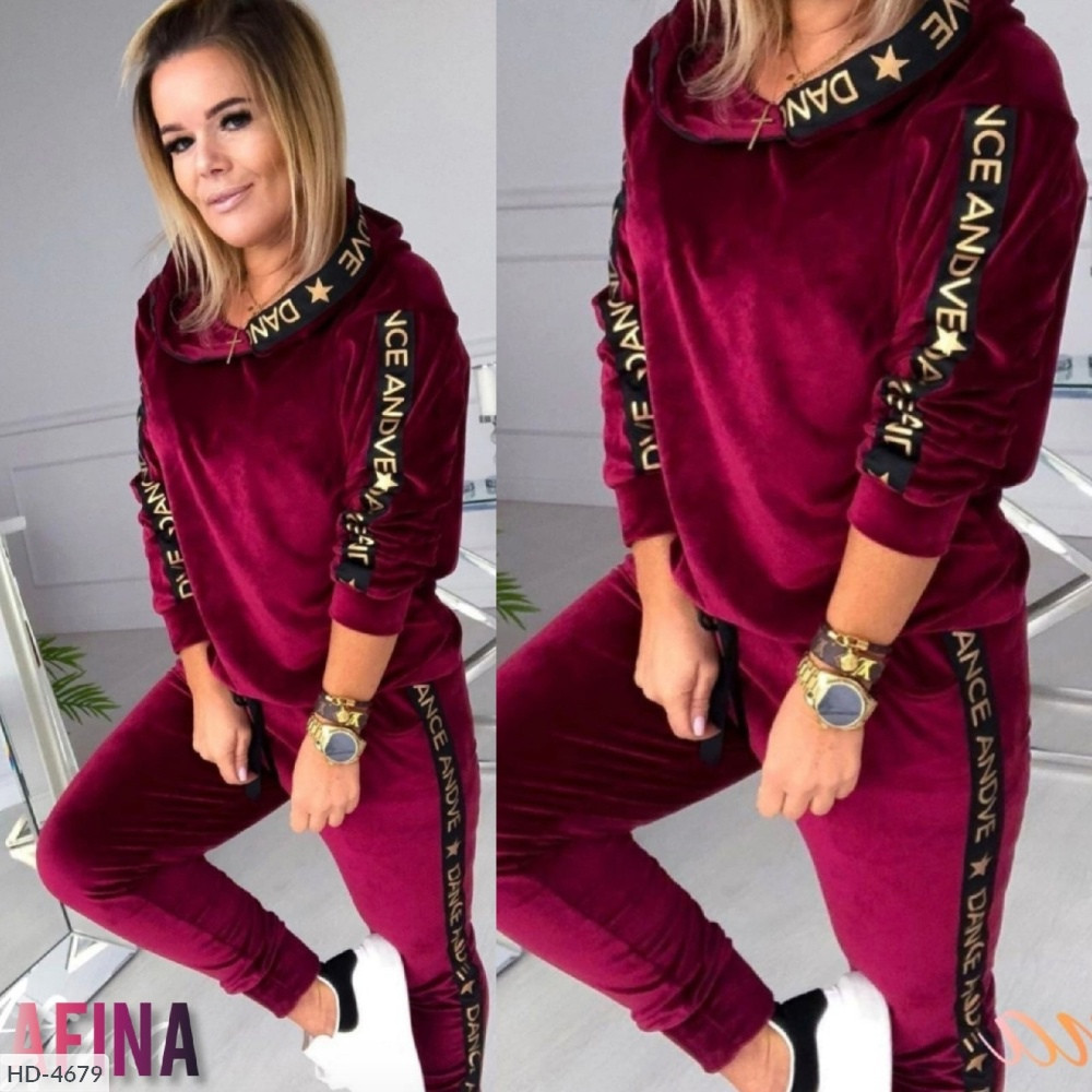 Костюм велюровий жіночий гарний модний стильний молодіжний з написами толстовка та штани арт 629