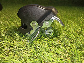 Замок задніх дверей верхній 8200031628 Renault Master 2003-2010