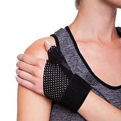 Фіксатор зап'ястя еластичний спортивний GRANDE GS-1620 1шт чорно-білий Код GS-1620