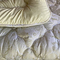 Ковдра двоспальне тканини холлофайбер Арда розмір 175*215 см. Стьобана тепла ковдра