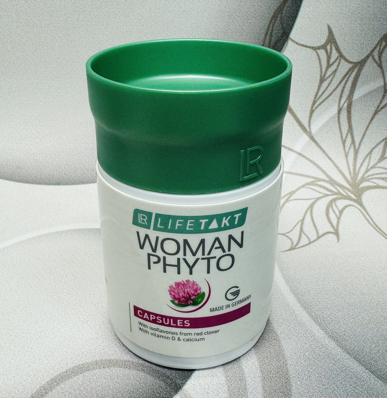 Капсули проти болючих місячних і нормалізації циклу LR Phyto Woman