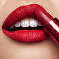Матова помада для губ Charlotte Tilbury Matte Revolution відтінок Pizzazz, 3.5 г (червона з синім підтоном), фото 3