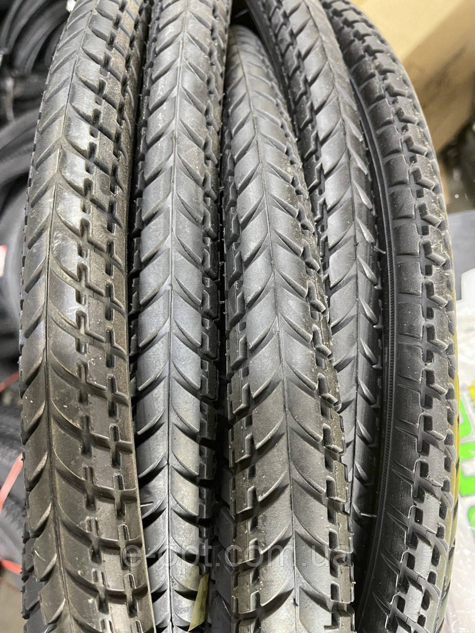 Покришка 26×2.125 Ялинка. Шина 26х2.125. Гума для велосипеда 26х2.125, фото 1