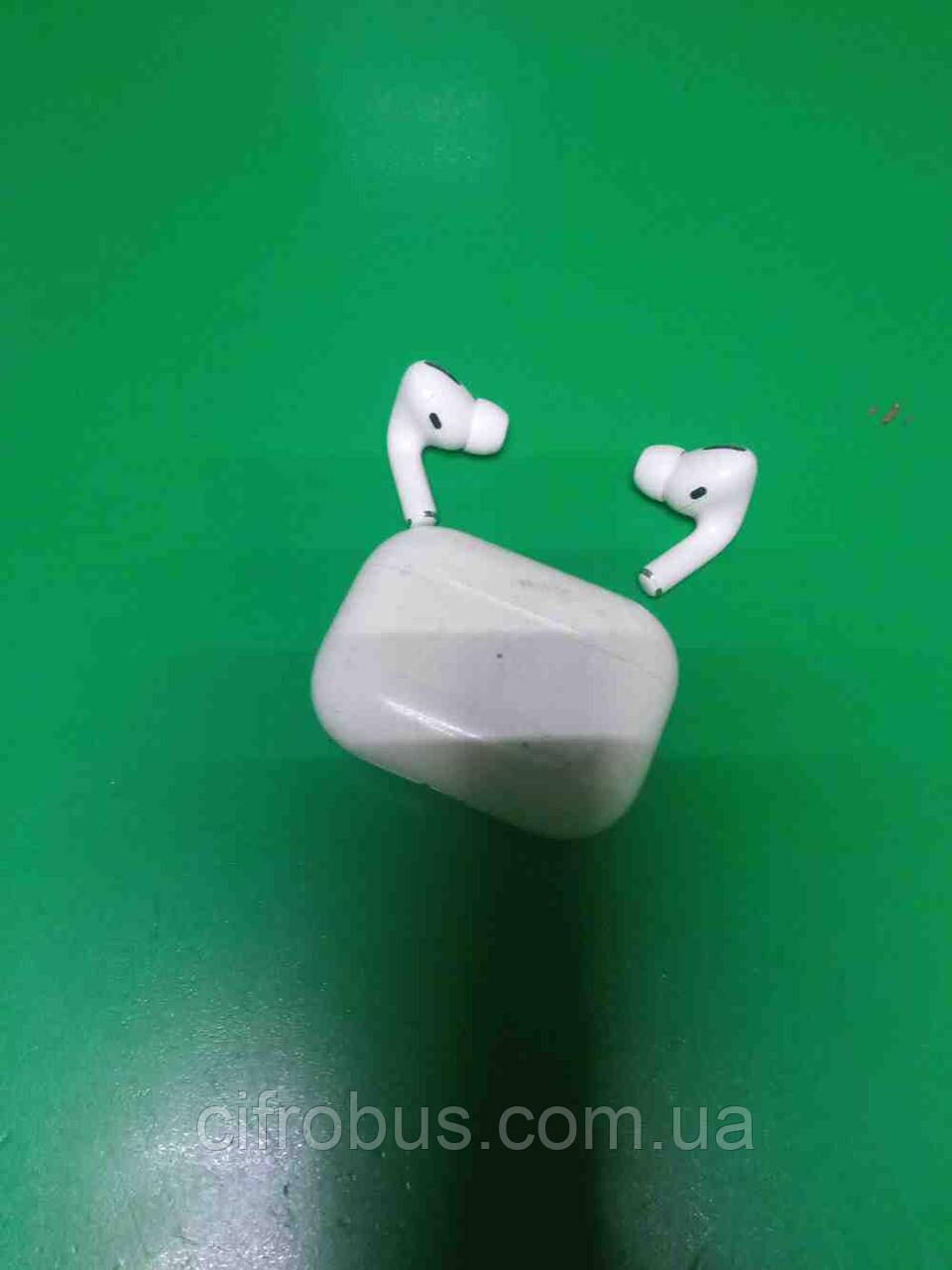 Наушники Bluetooth-гарнитура Б/У Apple AirPods Pro MagSafe (A2190)