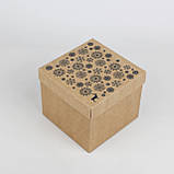 Різдвяна Крафт коробка 15*15*13 см Подарункова коробка на Новий рік, фото 3