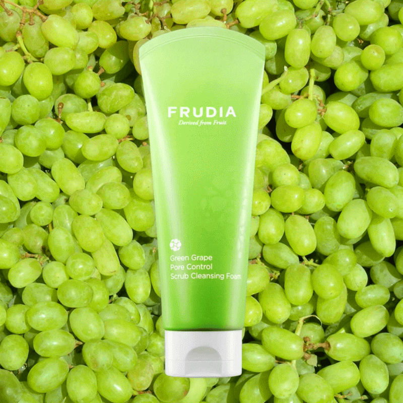 Скраб-пінка для обличчя Frudia Pore Scrub Cleansing Foam із зеленим виноградом для проблемної шкіри 145 гр