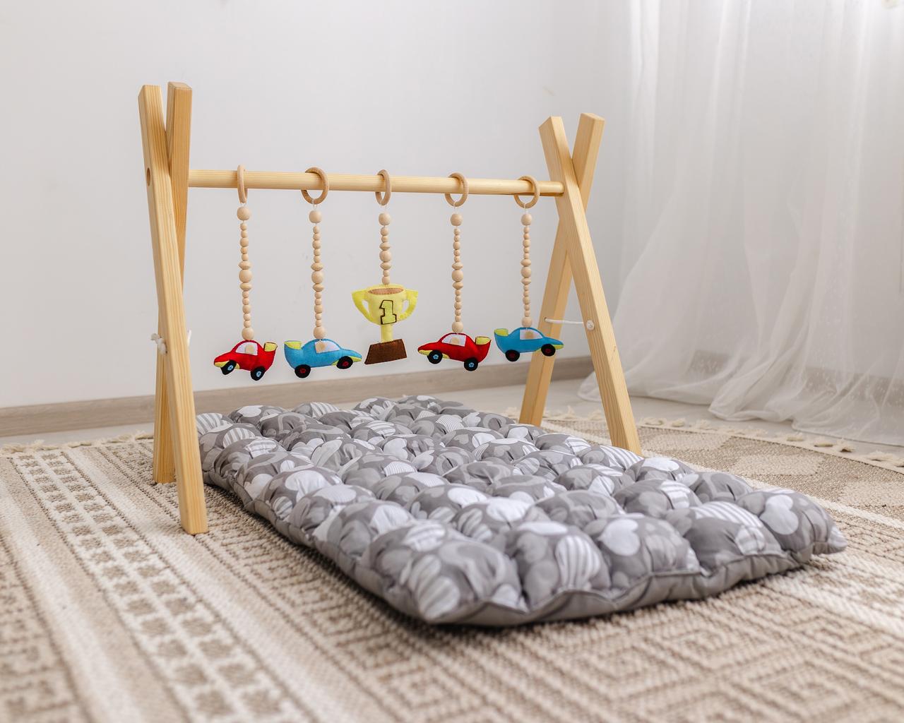 Мобіль дитячий підлоговий Чемпіон з матрациком Love me, фото 1