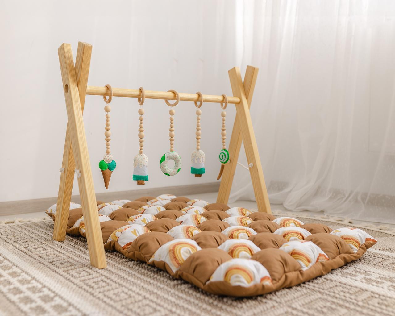 Мобіль дитячий підлоговий Ласунка з матрациком Rainbow, фото 1