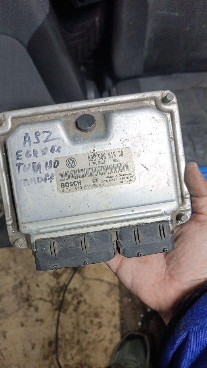 Блок управління двигуном skoda vw, фото 1