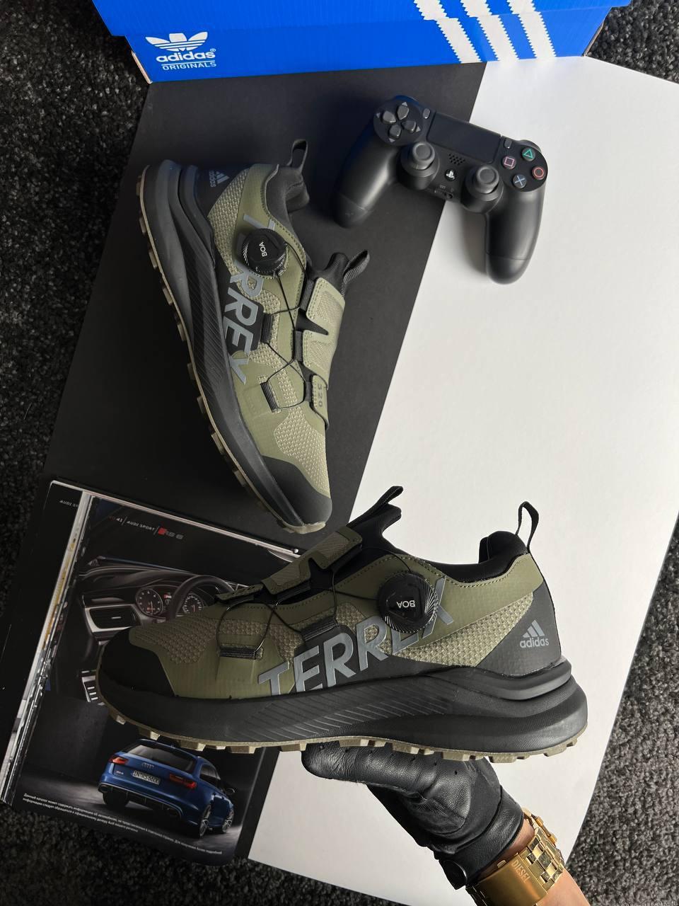 Чоловічі кросівки Adidas Terrex 320 Khaki, кеди Адідас нейлон, текстиль водонепроникний хакі. Чоловіче взуття