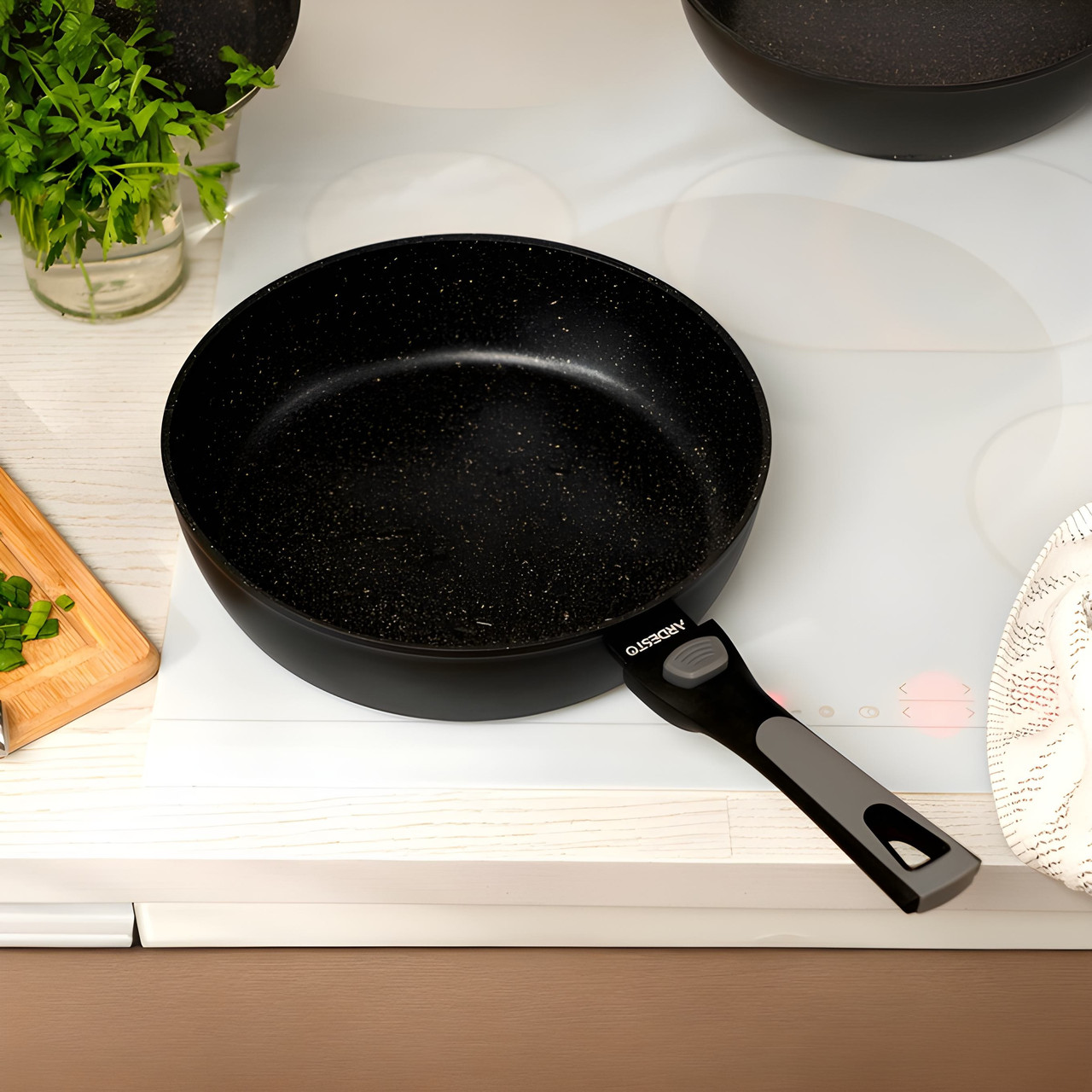 Глибока сковорода 28 см зі знімною ручкою ARDESTO Deep Fry