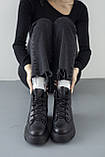 Зимові жіночі шкіряні черевики утеплені на овчині чорні на шнурівці та блискавці, фото 7
