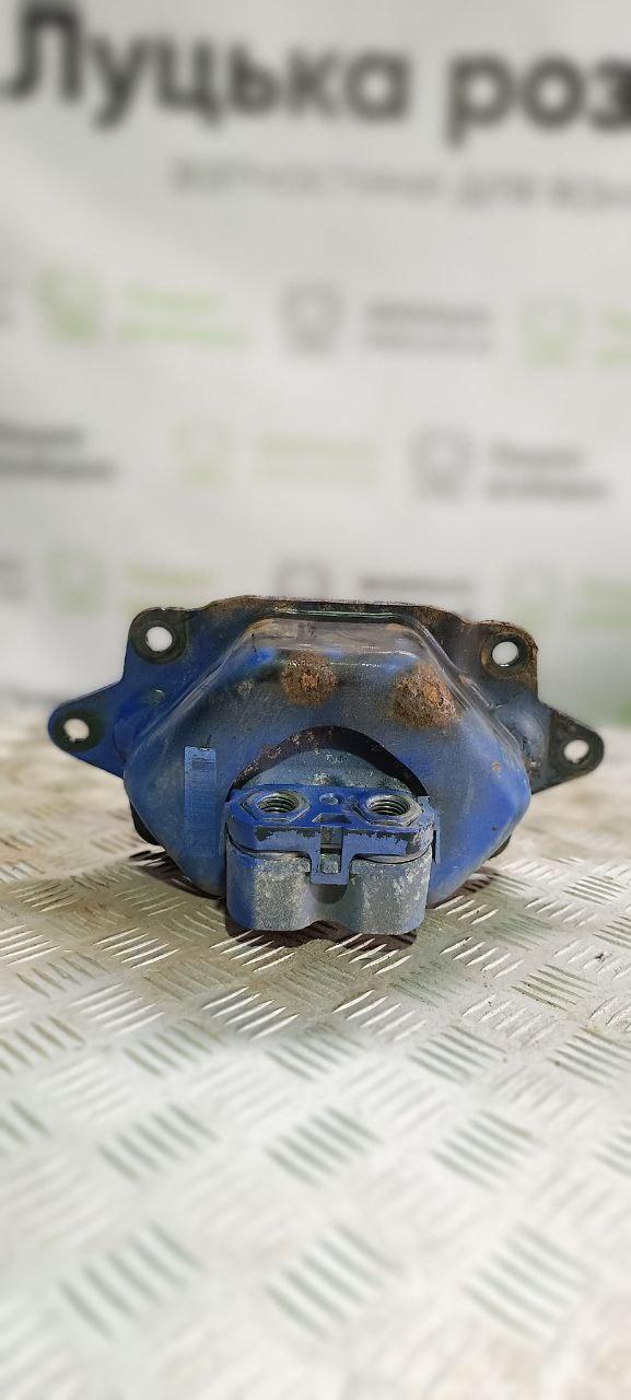 Подушка двигуна задня б/в VOLVO FM (21416525) оригінал, 250х200х250 мм