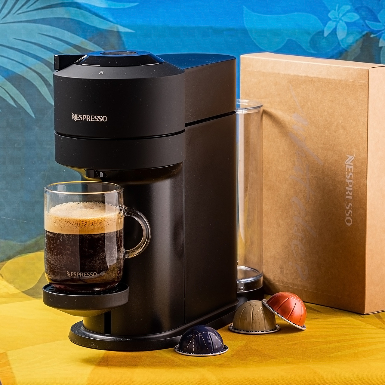 Капсульна кавомашина Nespresso ENV120.BM Vertuo Next Matte Capsule, (чорний матовий)