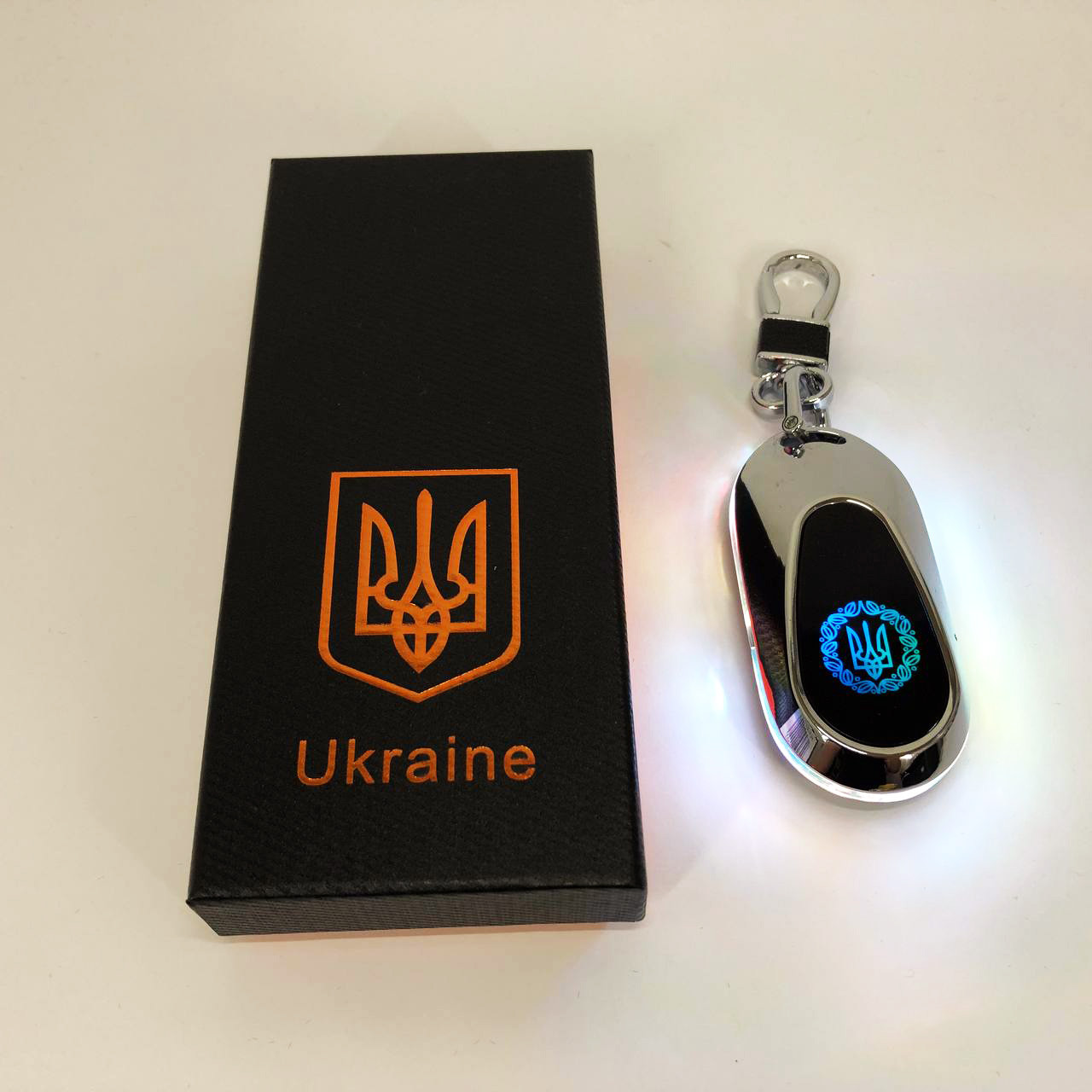 Електрична запальничка - брелок Україна з USB-зарядкою та підсвічуванням HL-472. IQ-376 Колір: срібло