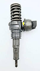 BOSCH насос-форсунка (реставрована) 0414720215 // 038130073AG // 038130073BQ // 038130073BK