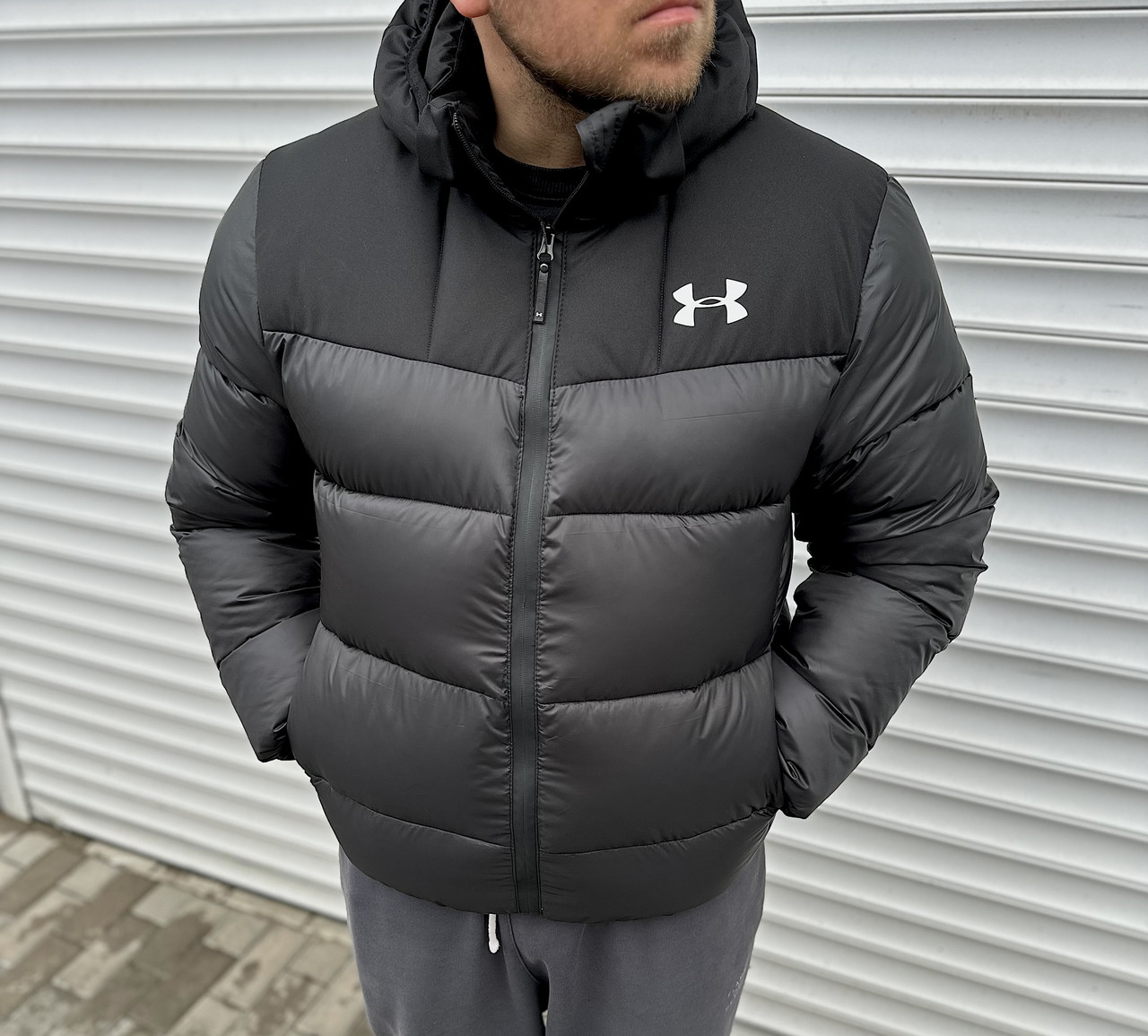 Зимовий короткий чоловічий пуховик Андер армор Under Armour чорна куртка