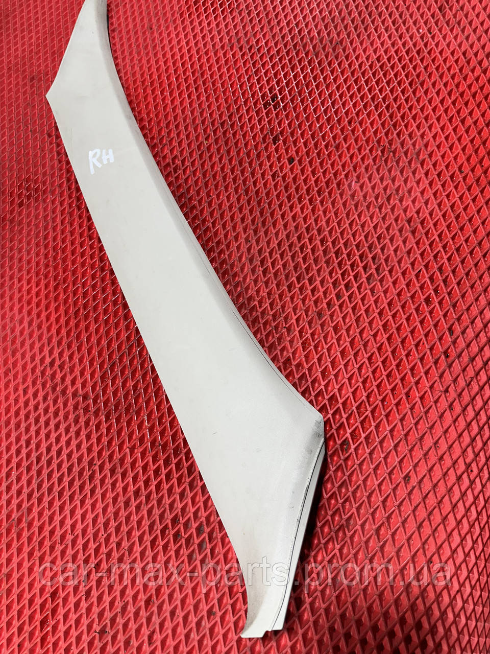 Накладка передньої стійки Права Land Rover Freelander 1 97-06 б/у Оригінал, фото 1