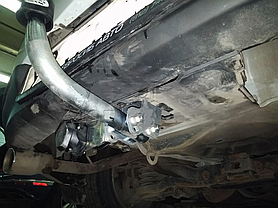 Фаркоп Mazda 3 BL 2009-2013 (Мазда 3 BL) без підрізу бампера, фото 4
