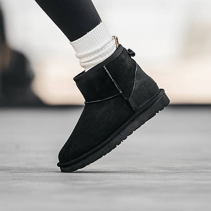 Зимові Черевики UGG Classic Mini Black / УГГ Класік Міні Чорні, фото 1