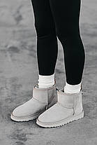 Зимові Жіночі Черевики UGG Classic Mini Light Grey / УГГ Класік Міні Світло Сірі, фото 4