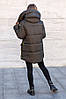 Модна зимова жіноча куртка оверсайз з накладними кишенями та поясом, фото 4