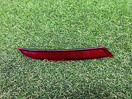 Катафот бампера Volkswagen Passat B7 1.8 2016 задн. лев. (б/у)