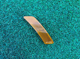 Катафот бампера BMW 2-series F22 2.0 2015 перед. прав. (б/у)