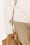 Жіночий в'язаний джемпер вільного крою бежевий, фото 4