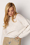 Жіночий в'язаний джемпер вільного крою бежевий, фото 5